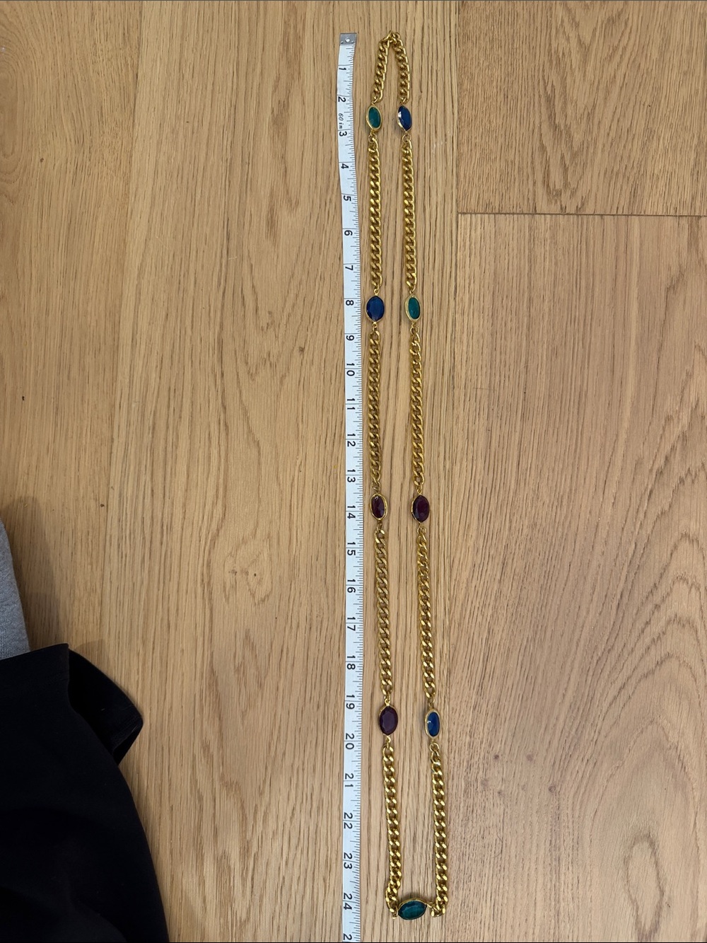 Vintage Gold Chain necklace with Multicolor Gem Accents